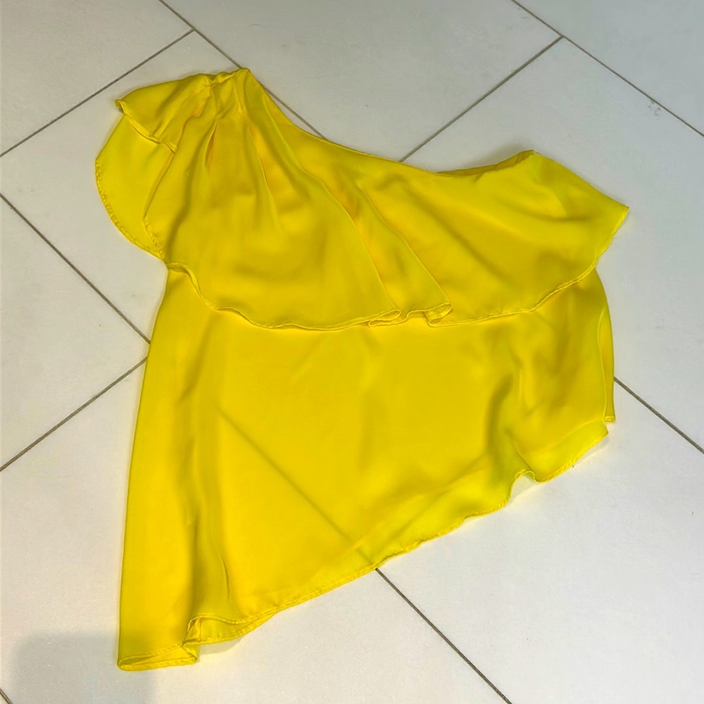One shoulderBCBG blouse